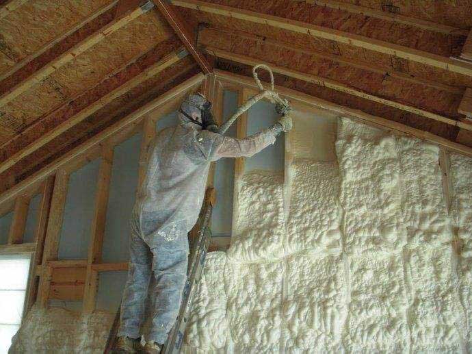 現(xiàn)場施工聚氨酯噴涂保溫 現(xiàn)場施工聚氨酯噴涂保溫