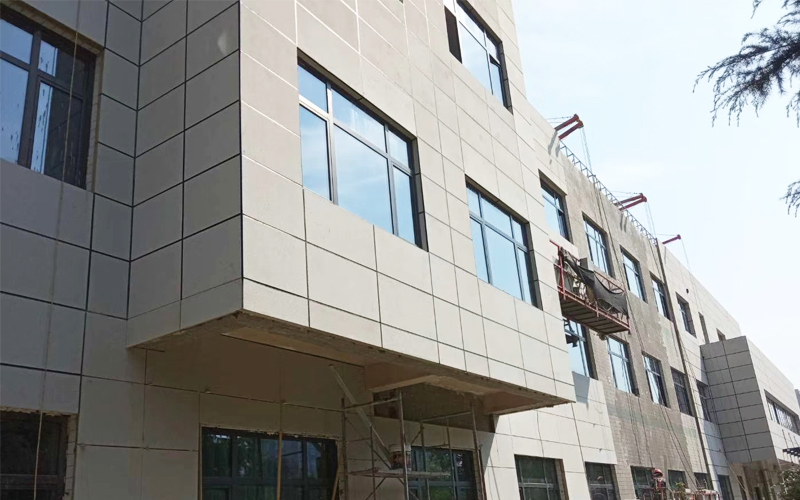 瑞聯節能聚氨酯保溫板一體板施工保溫芯材是聚氨酯板