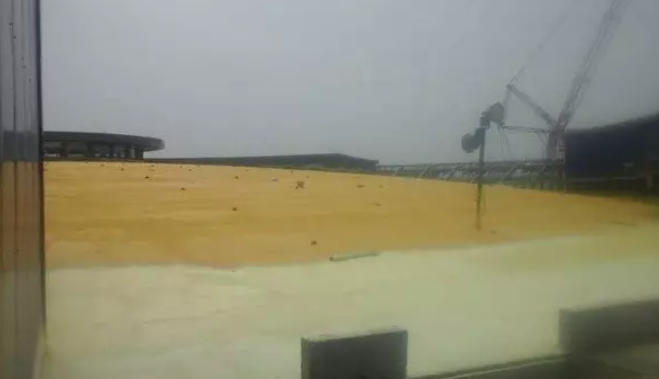 聚氨酯噴涂屋面